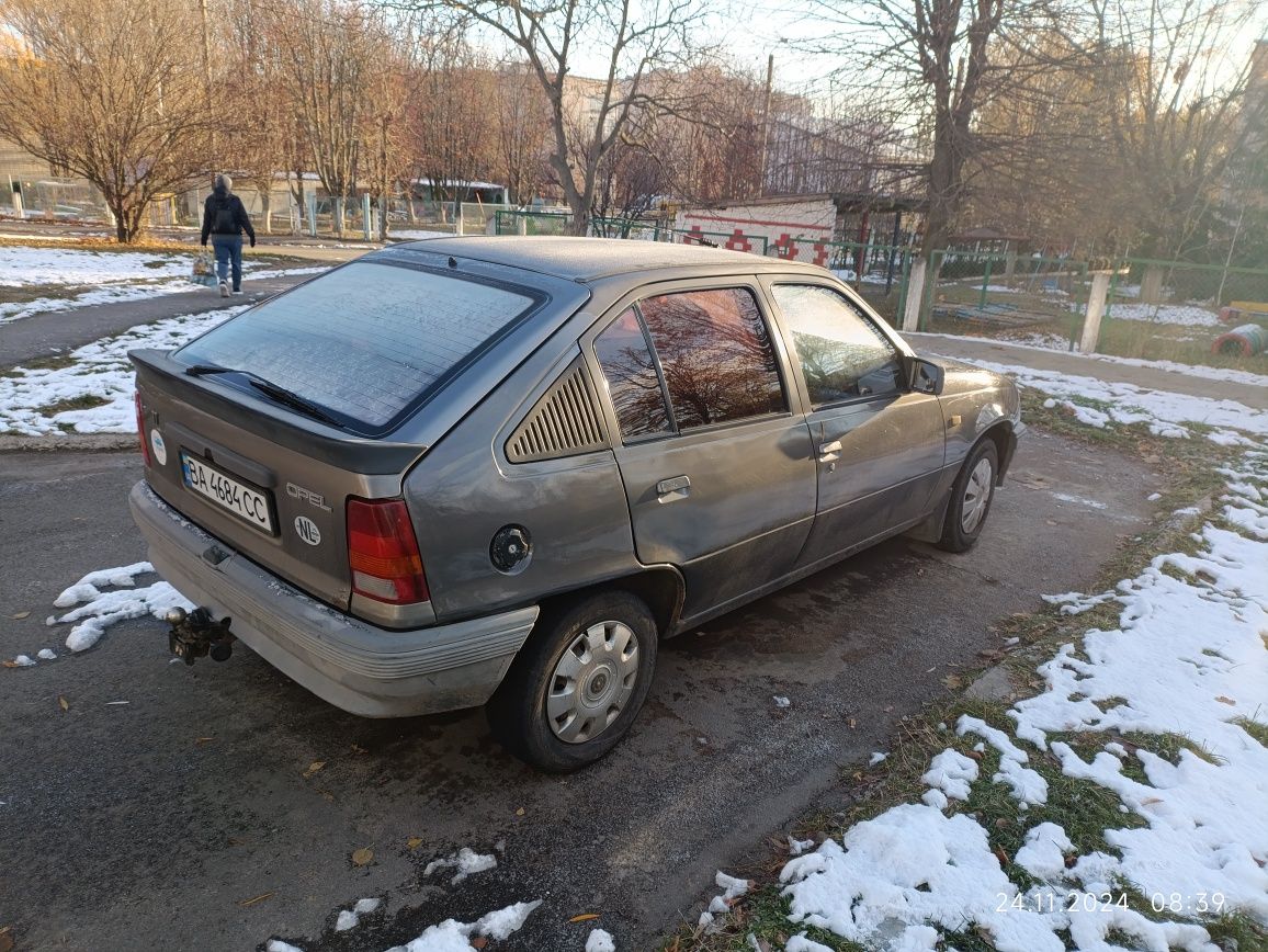 Опель кадет/Opel Kadett 1987