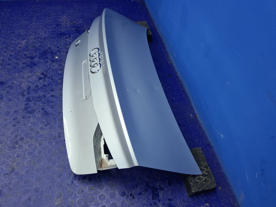 KLAPA bagażnika tylna pokrywa AUDI A3 S3 8V SEDAN 8V5 oryginał LX7W