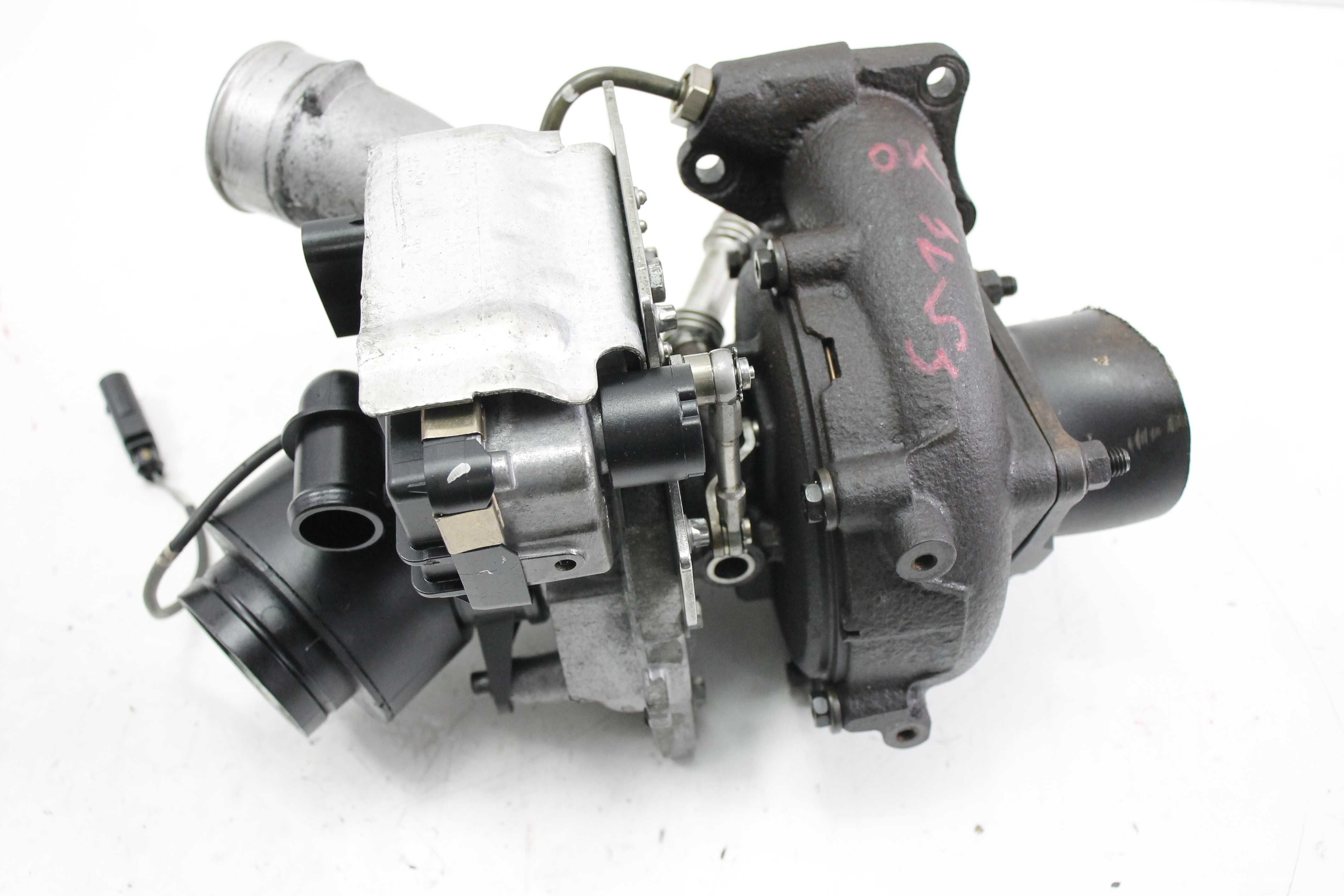 turbina Audi A4 b8 A5 8T A6 Q7 3.0 V6 Tdi nastawnik turbosprężarka