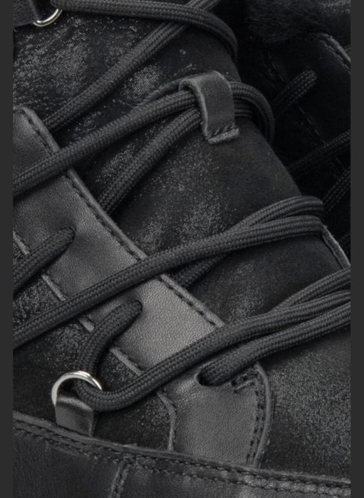 Жіночі зимові уггі черевики бренду Estro