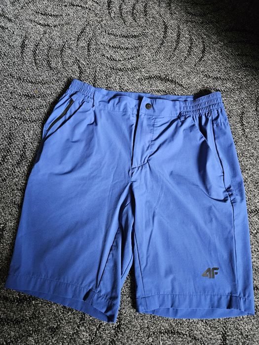 Spodenki 4f rozmiar S pasuje na M