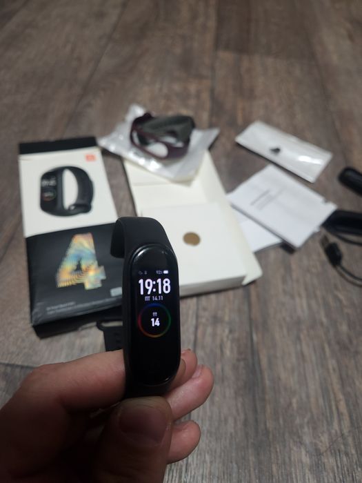 Фітнес браслет MI Smart Brand 4 NFC