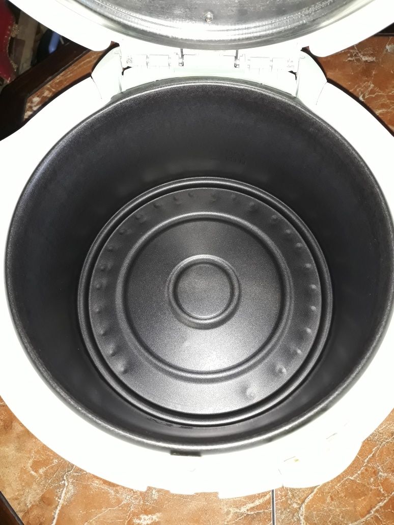 Фритюрница электро фритюрница Philips HD 6111