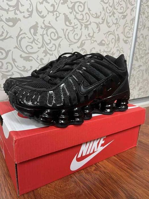 Buty Trampk Nike Shox TL Black Max R.43