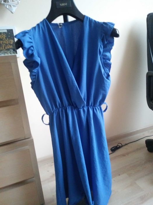 sukienka  damska z paskiem