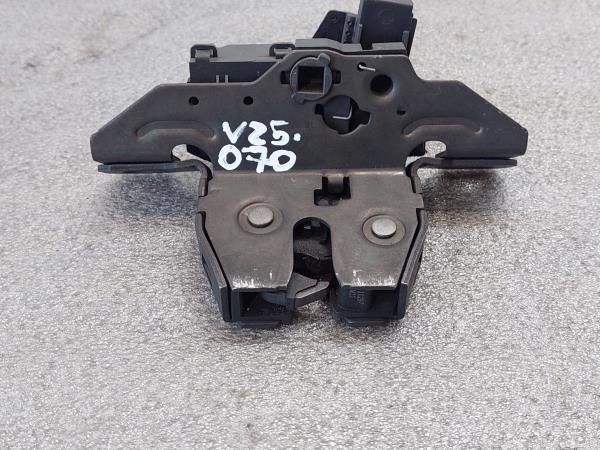 Fechadura / fecho da mala OPEL Astra J Sports Tourer