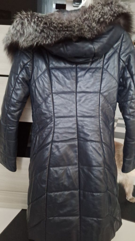 Продам куртку пуховик (пальто) шкіряний