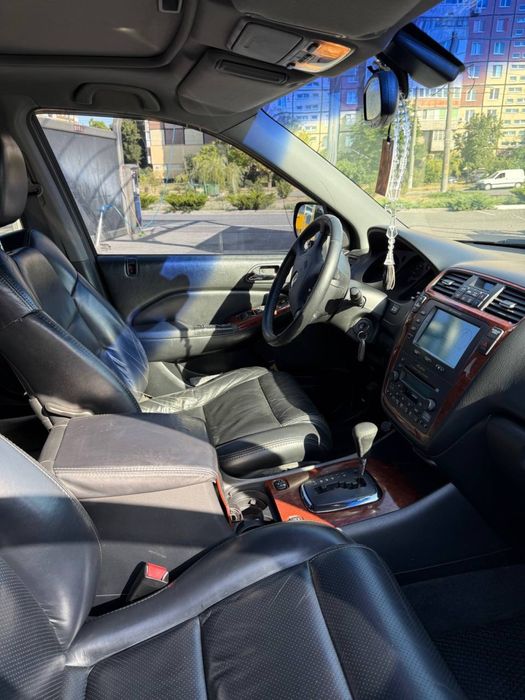 Продам Acura MDX