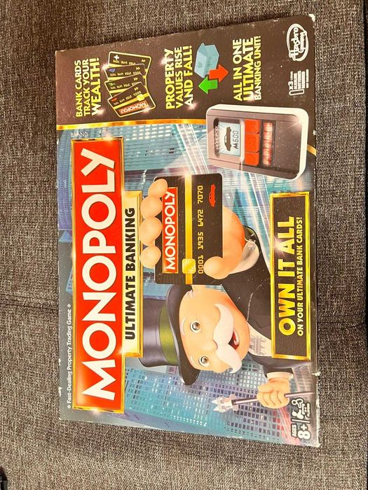 Gra Hasbro Monopoly Ultra Banking Super Stan