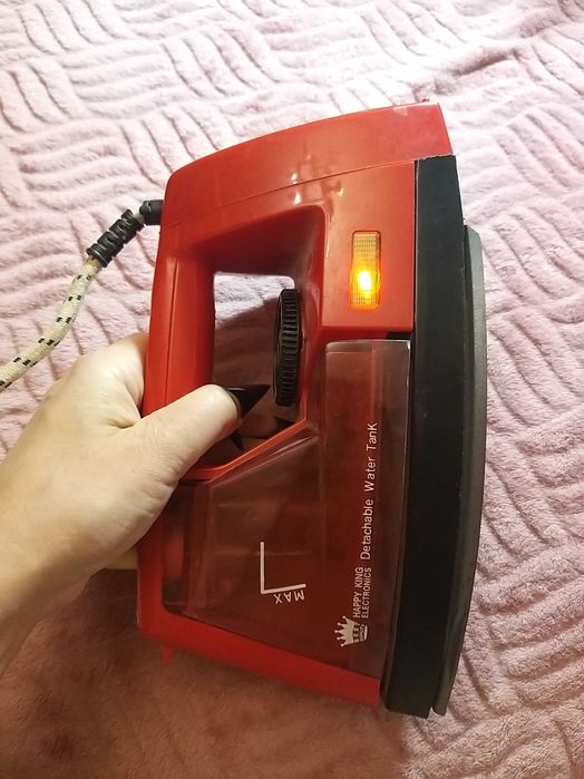 Продам рабочий  японский утюг