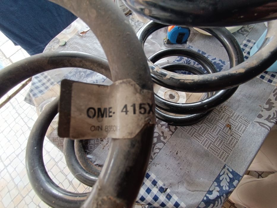 Molas OLD MAN EMU OME 2415 + 2413