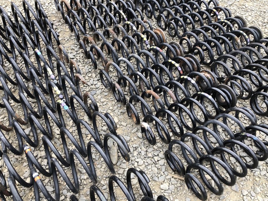 Задние пружини Passat B6 задні пружини Пассат Б6 седан універсал