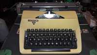 Maszyna do Pisania  - stara  - Łucznik 1303 - mało używana