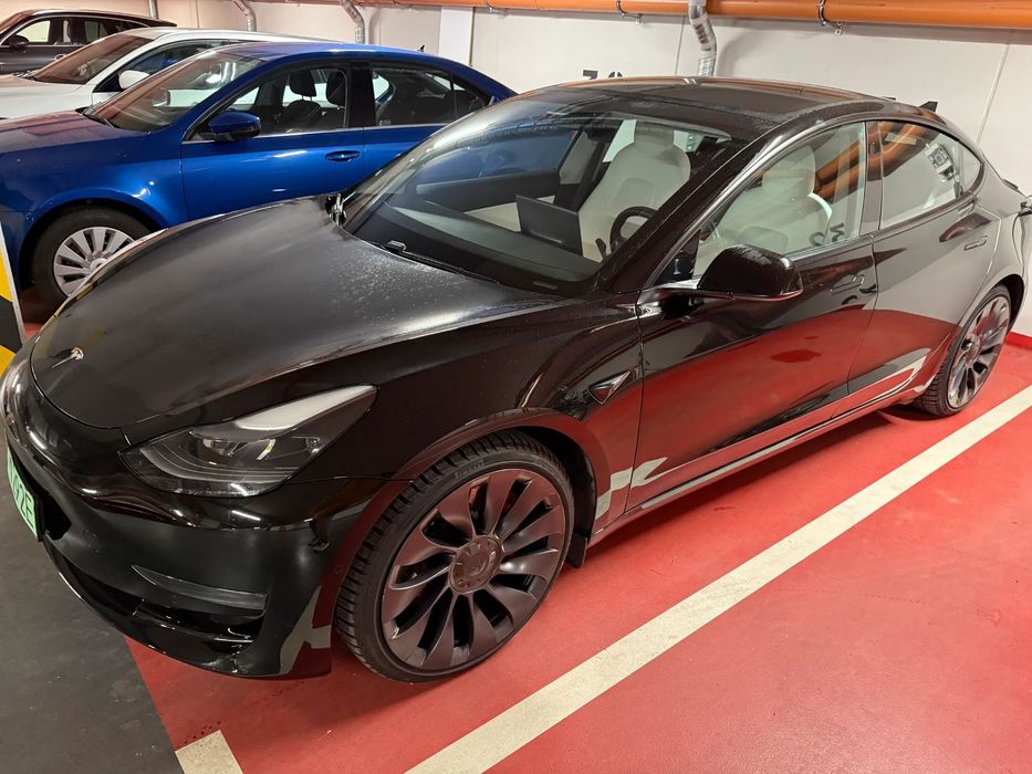 Tesla Model 3 Tesla 3 Performance AWD, białe wnętrze, FSD, FV23