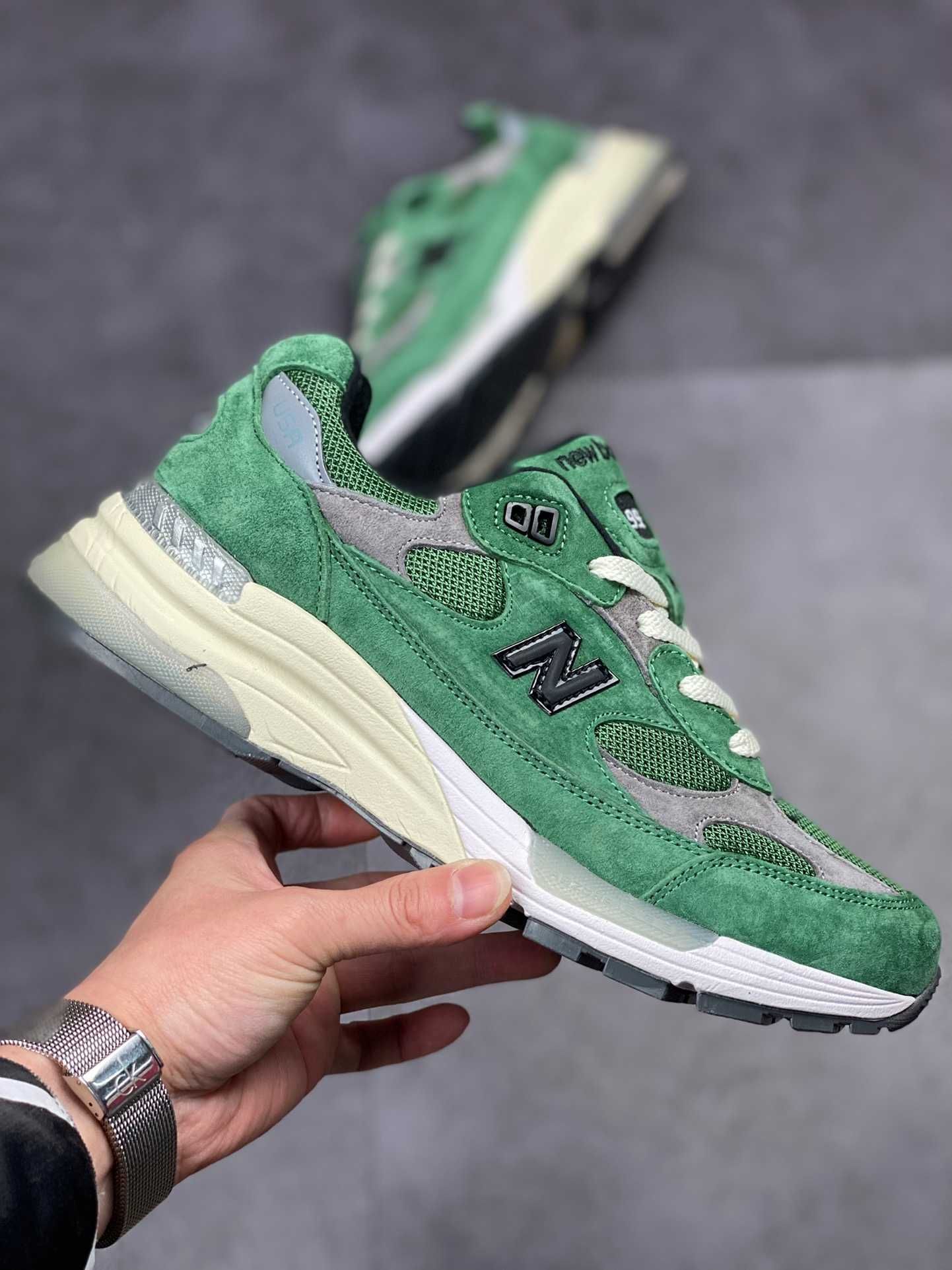New Balance Retro style pure original batch M992JJ