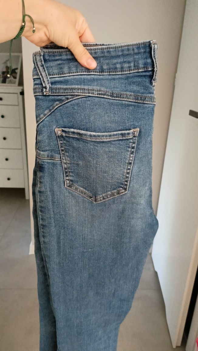 Śliczne rurki new look 38