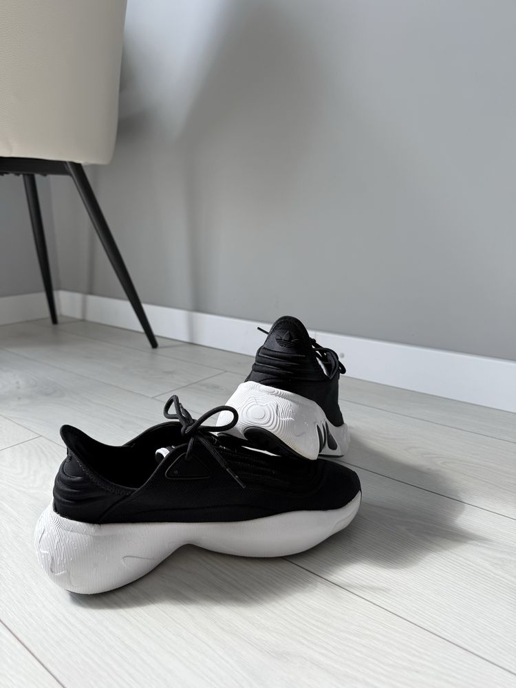 Чоловічі кросівки adidas Originals Adifom
