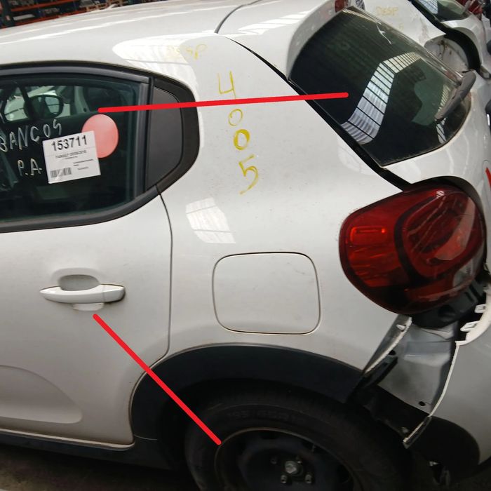 Painel trás esquerdo CITROËN C3 III (SX)