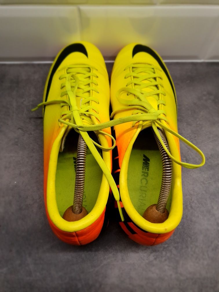 Korki Nike Mercurial Victory IV FG 43