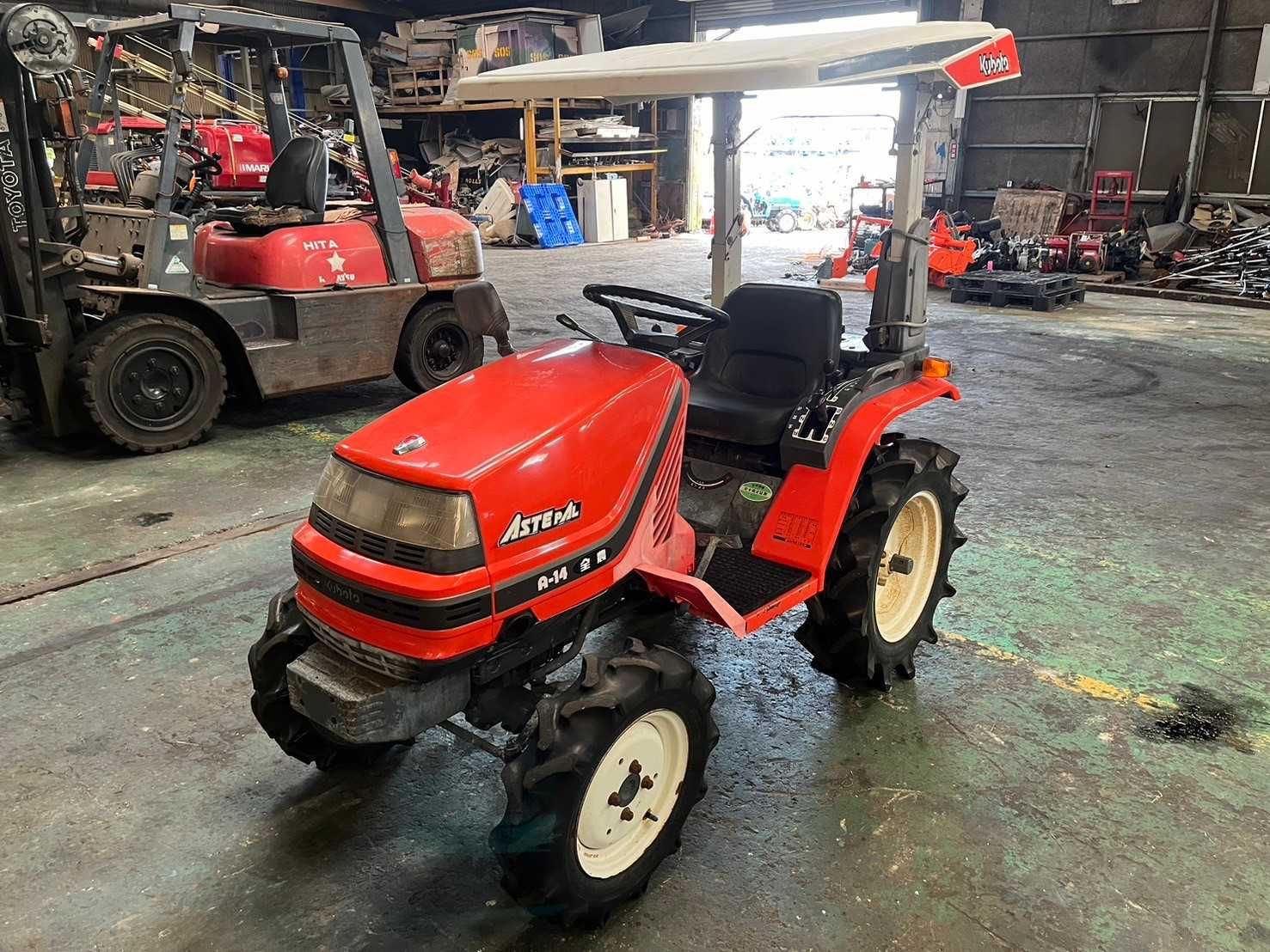 Traktor Kubota A-14DT