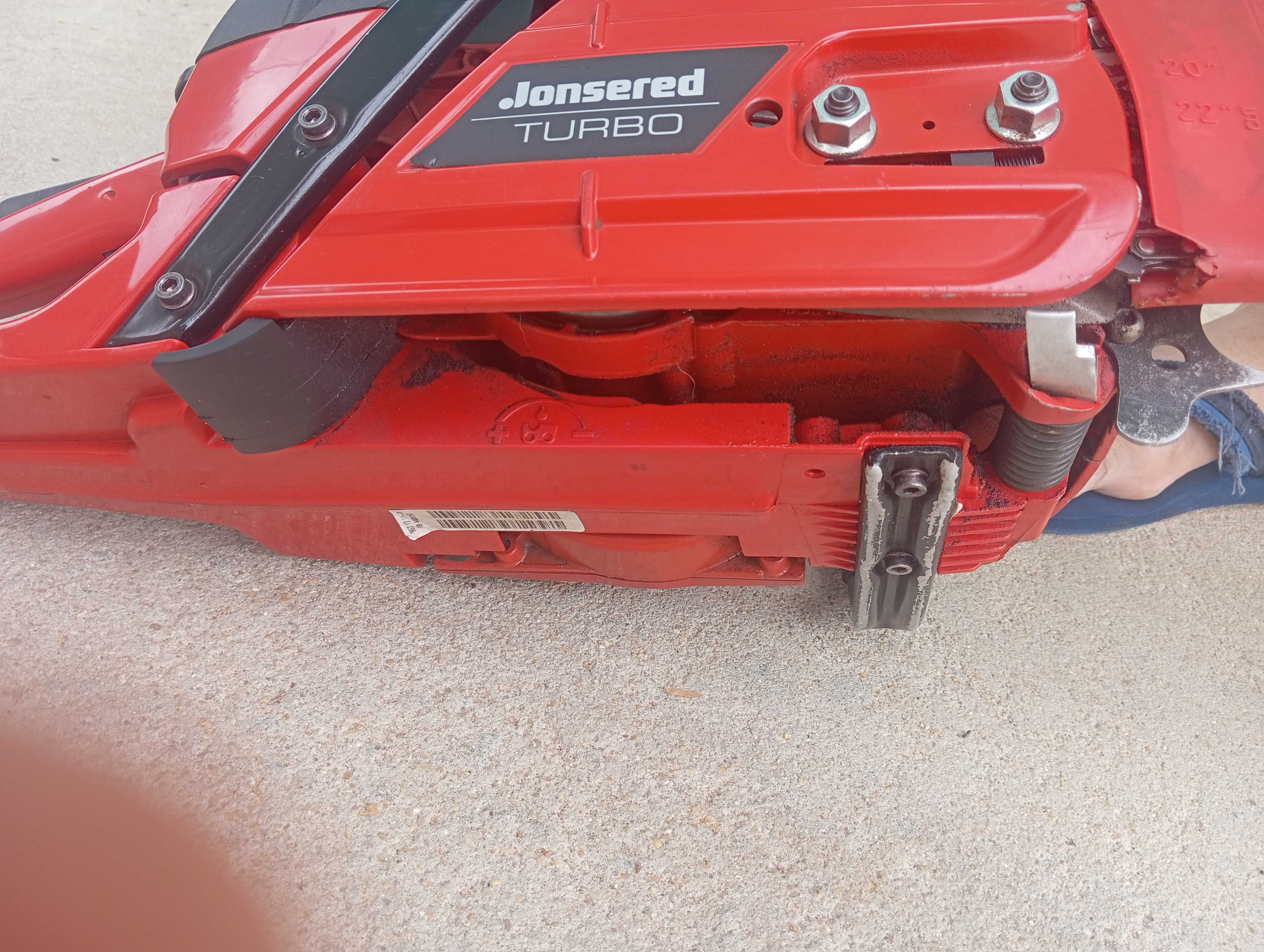 Motosserra jonsered