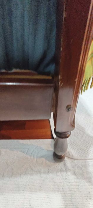 Cama SOLTEIRO de madeira maciça de BOA qualidade