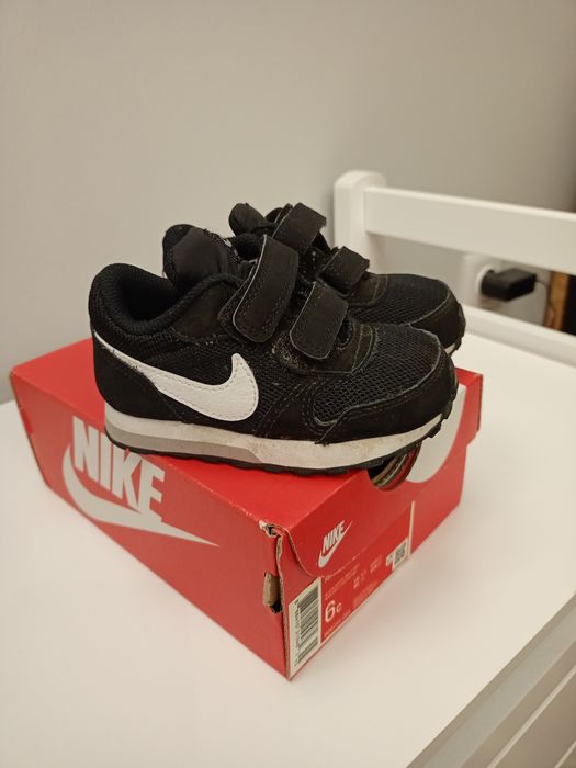 Nike Md Runner 2 rozm. 22