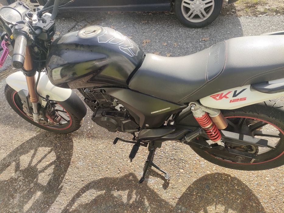 Keeway RKV 125 económica