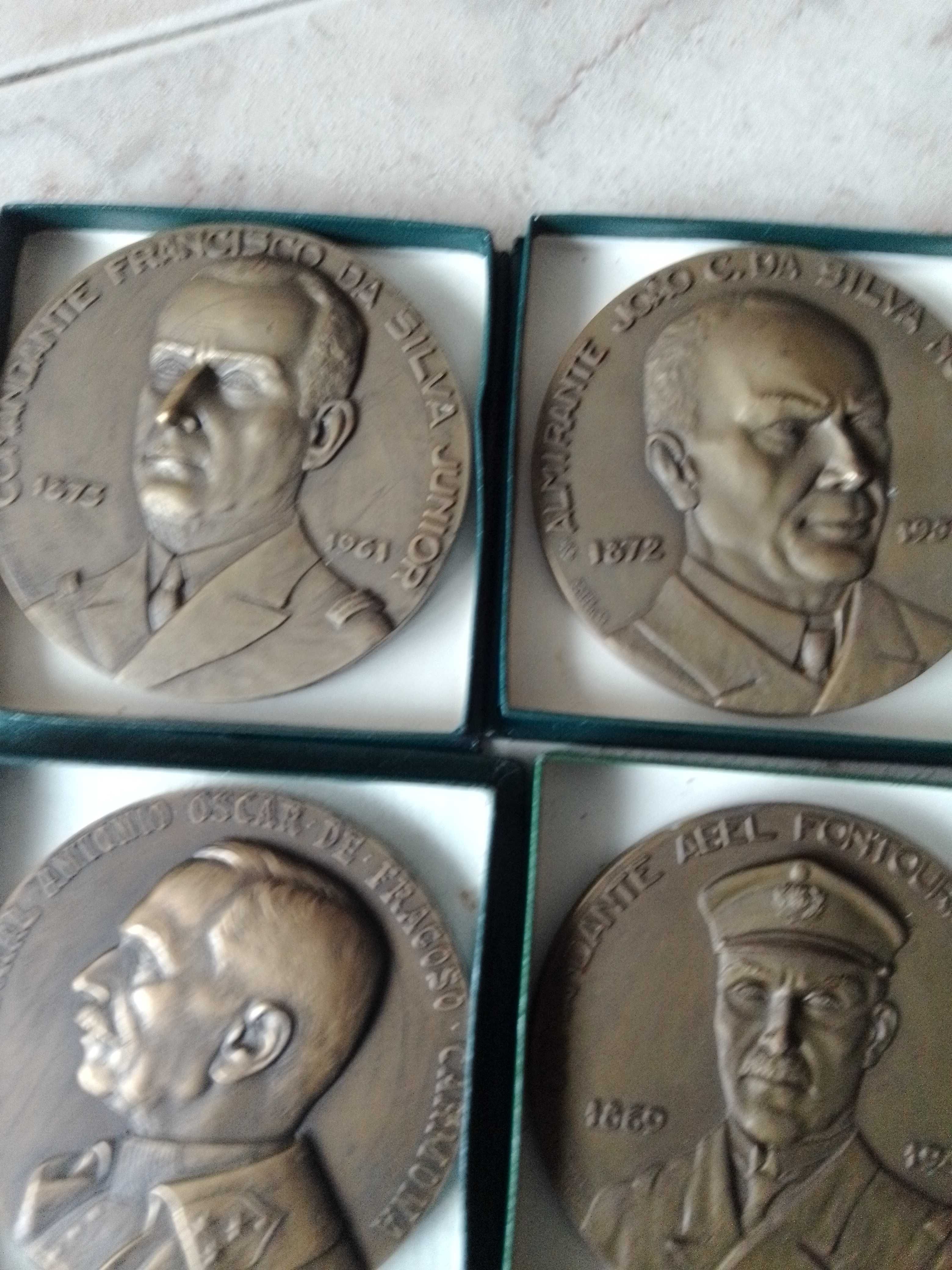 medalhas  antigas militares peças raras