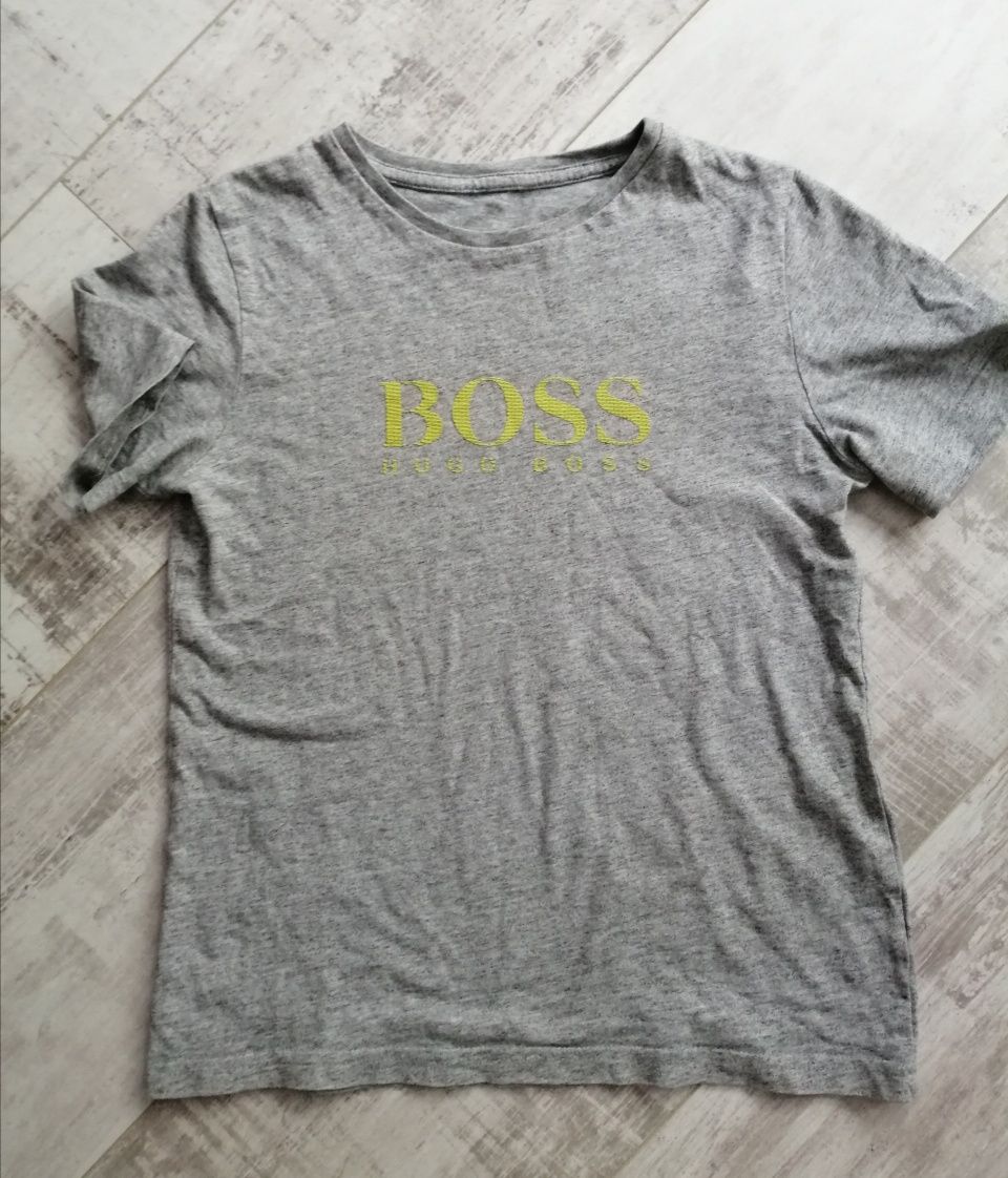Koszulka dla chłopca rozmiar 128 cm Hugo Boss