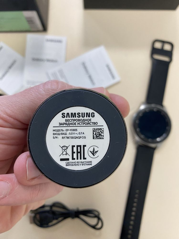 Смарт-часы Samsung Galaxy Watch 46mm