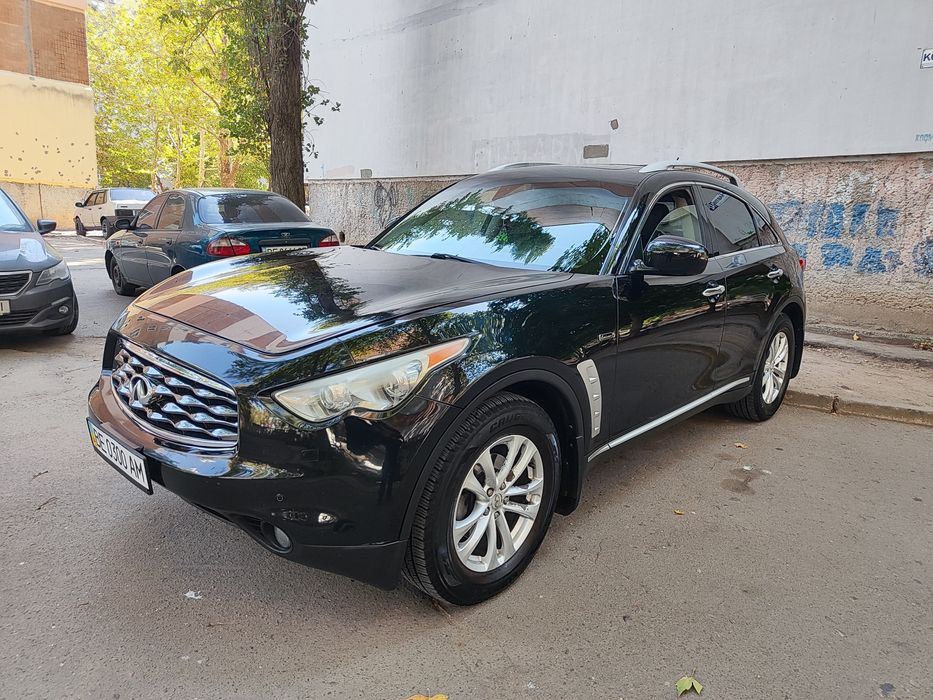 Продам infiniti FX35 66000 пробега родного