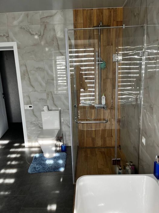 Продам будинок у м. Марганець