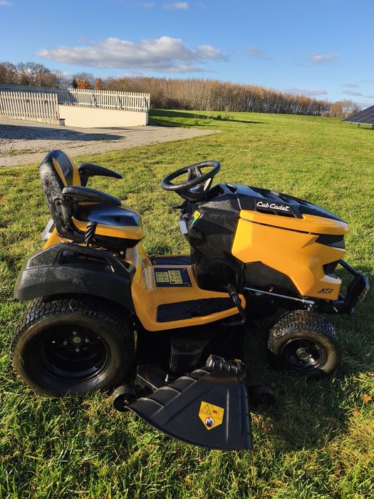 Cub cadet xt3 (mtd xt1 xt2 zx1 zx john deere)