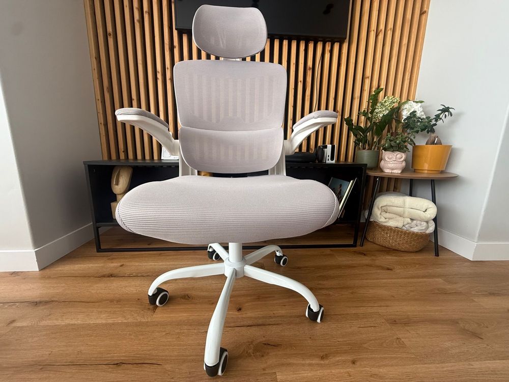 Mesa de escritório + cadeira