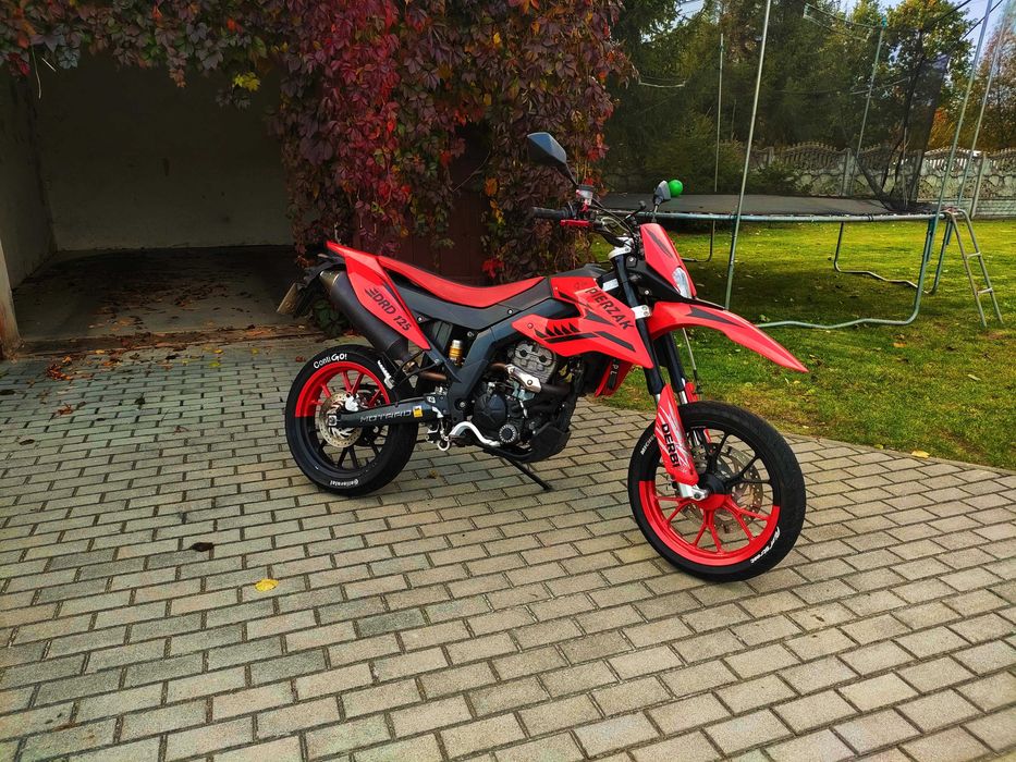 Derbi Senda DRD 125 Supermoto nie Aprilia SX 125