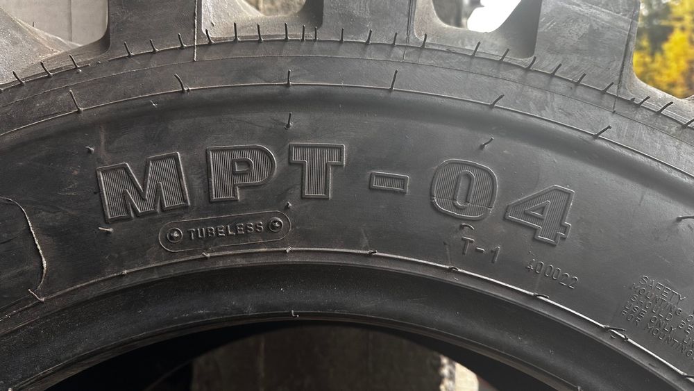 Продам 2 промышленные шины Mitas MPT-04 405/70-24