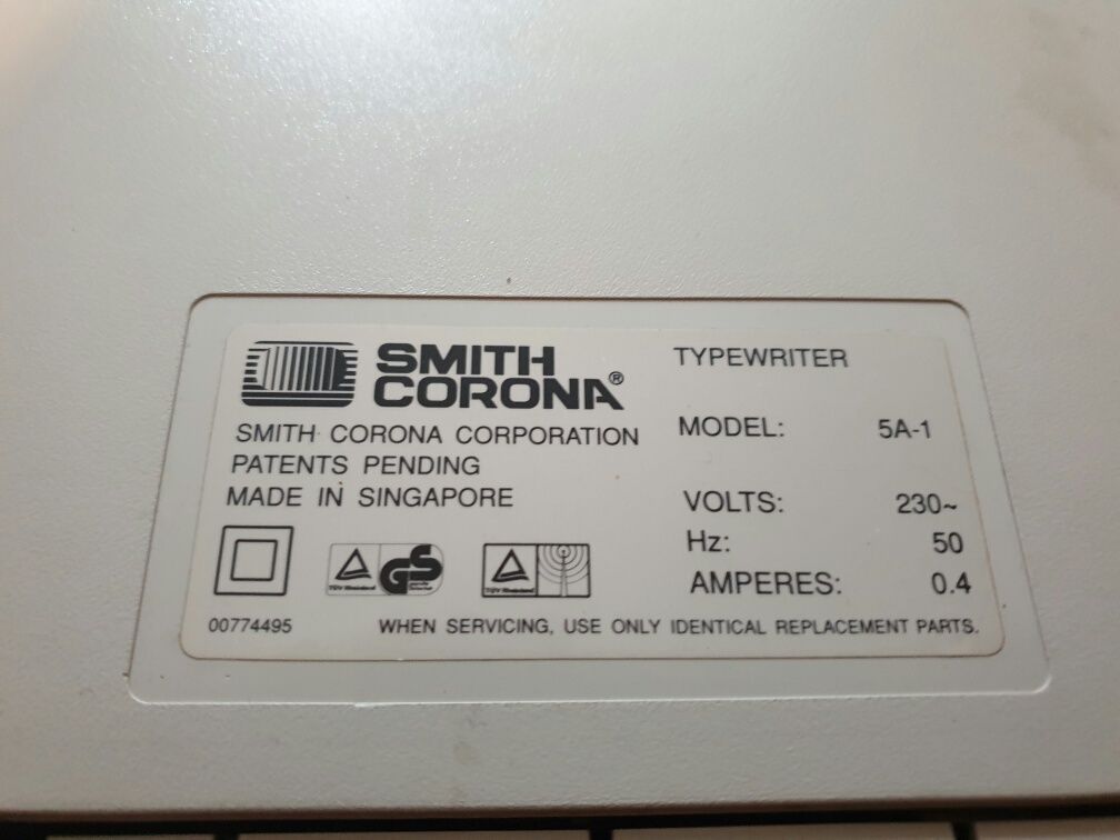 SMITH CORONA XL 1900  maszyna do posania jak nowa