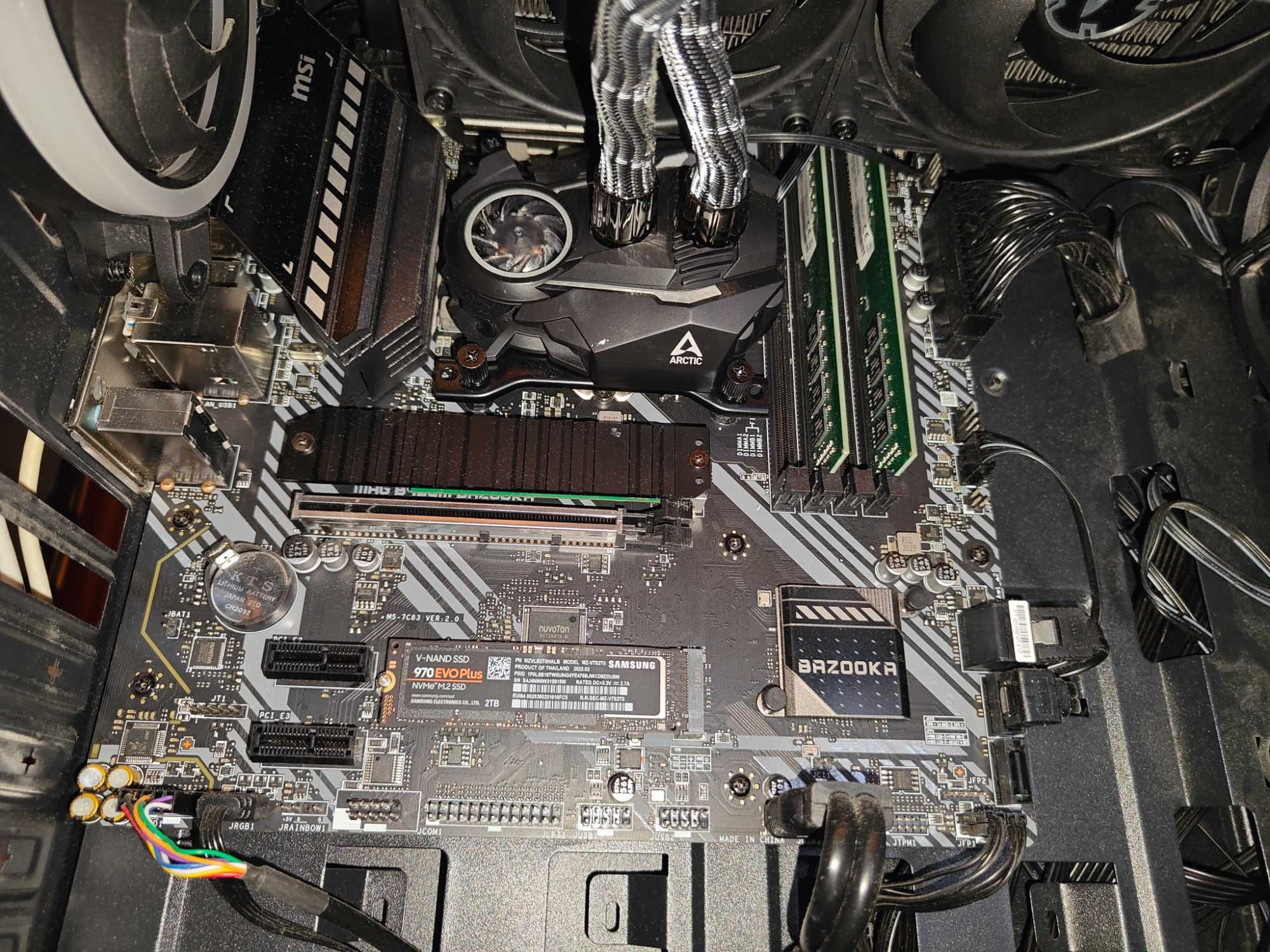 Intel core I7 10700F + MSI B460M Bazooka + 32 GB RAM