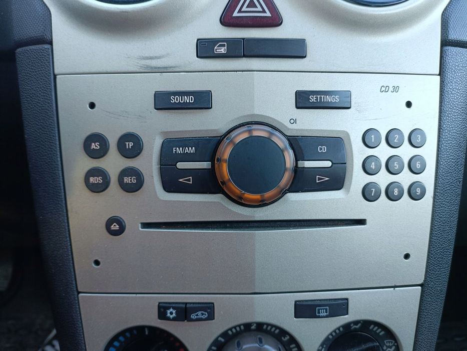 OPEL CORSA D 06-14 r. RADIO RADIOODTWARZACZ 497316088, 13254191 *