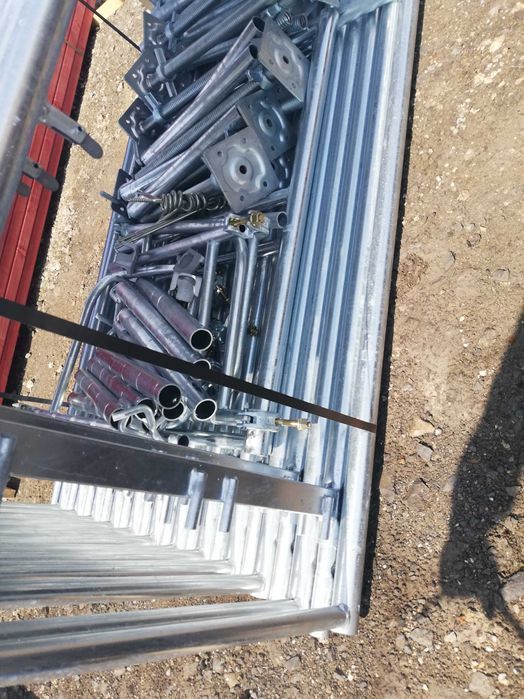 Rusztowanie systemowe plettac pletak  9x8,5m
