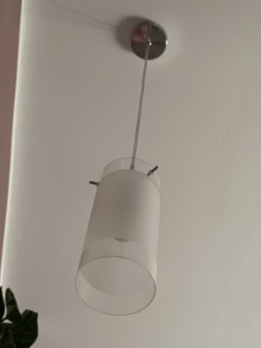 2 lampy wiszące w idealnym stanie. Cena za obie.