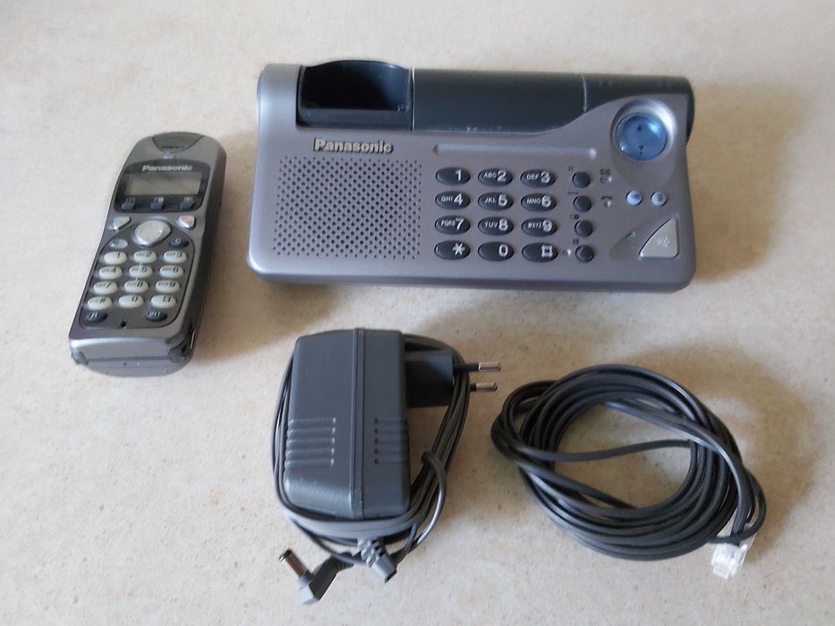 Радиотелефон Panasonic  KX-TCD715RU