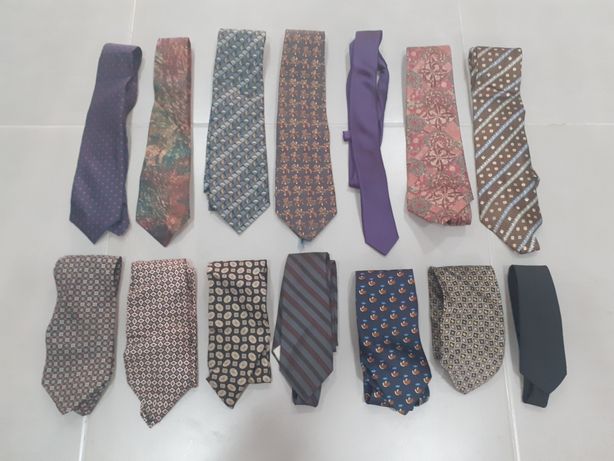 Gravatas de homem - conj. 14 gravatas por 5€