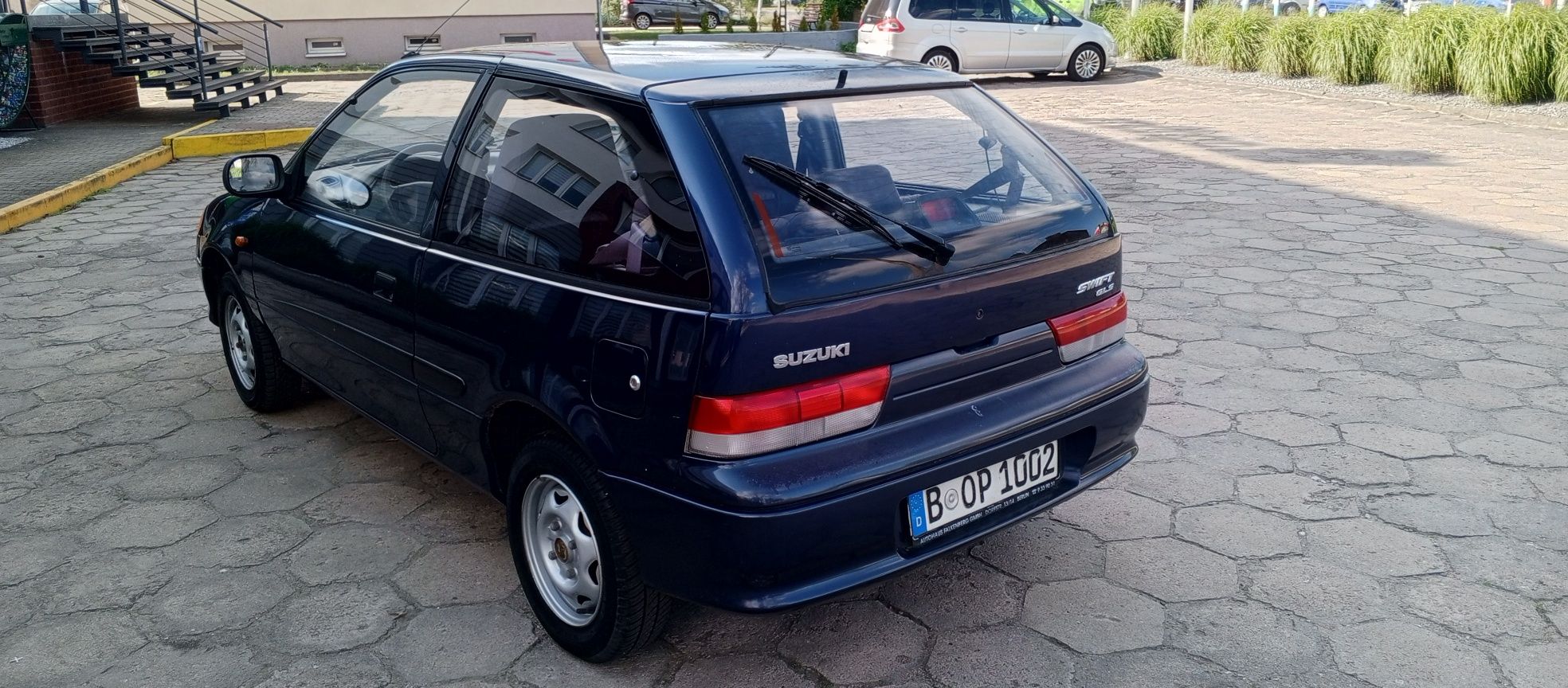 Suzuki Swift 1.0_Z Niemiec_Bezwypadkowy_1 właściciel_