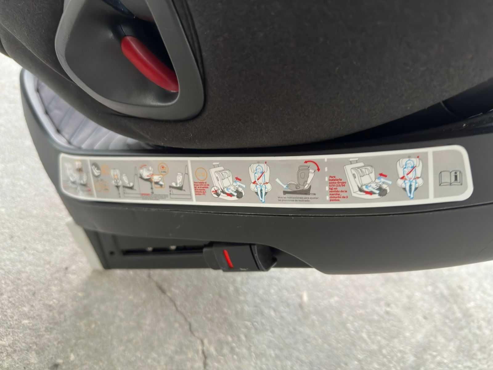 Base Isofix com Cadeira Rome Giratória