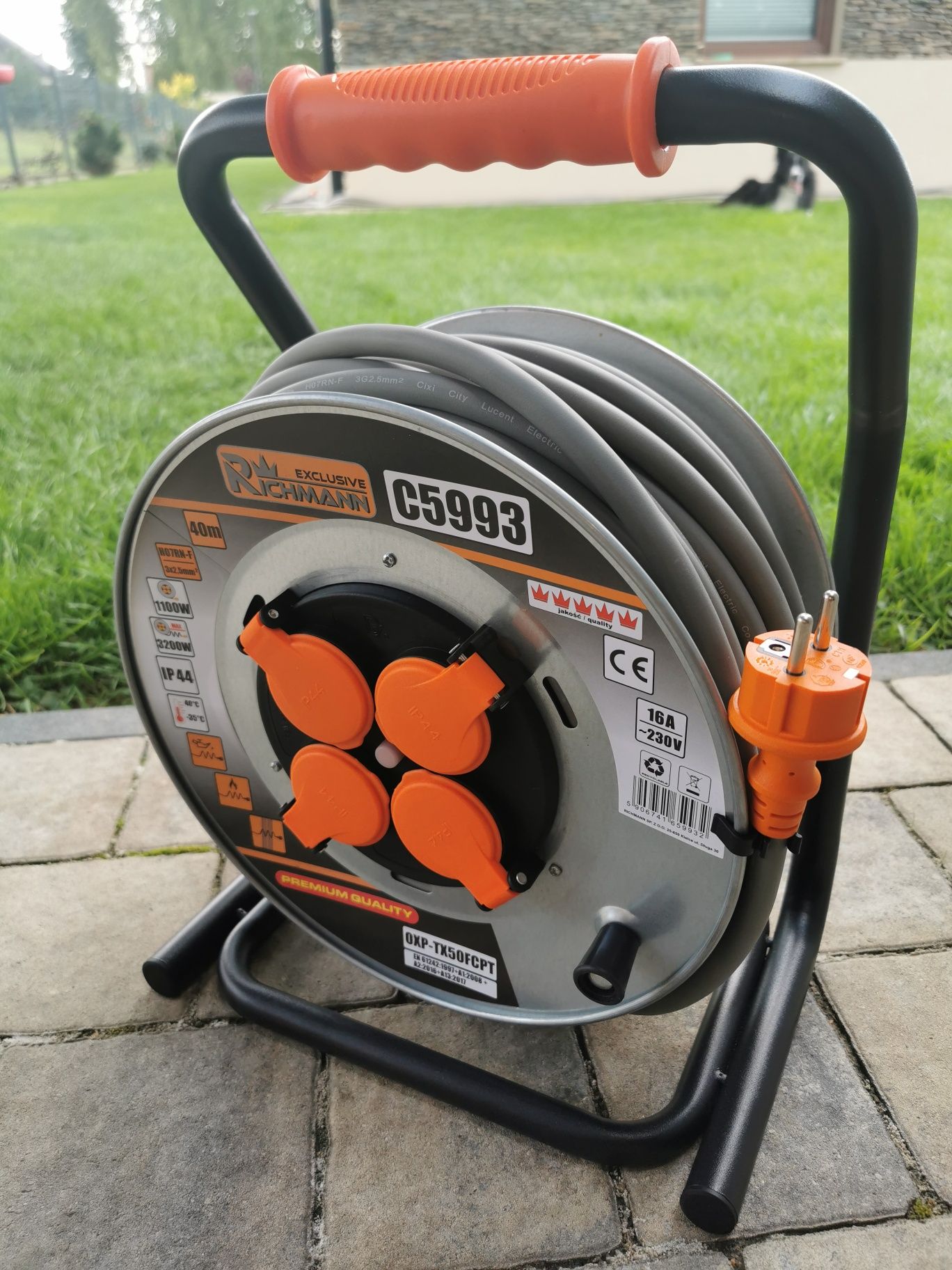 Przedłużacz bębnowy 40m 2.5 mm super jakość