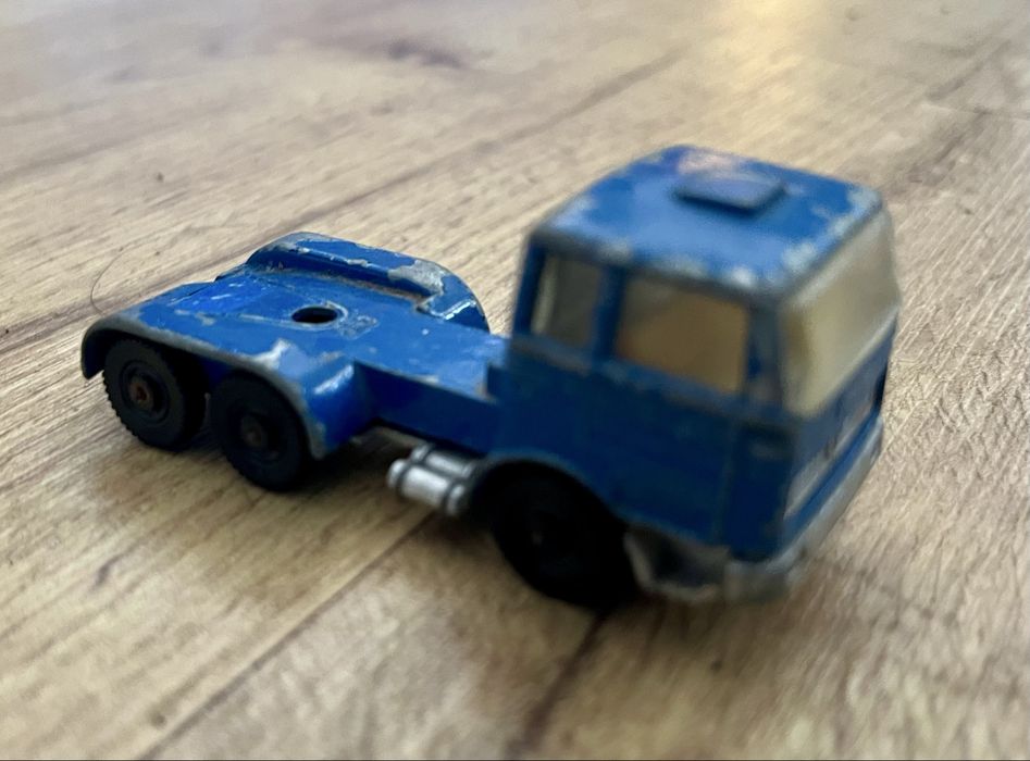 Camião Vintage Mercedes Azul EFSI Holanda