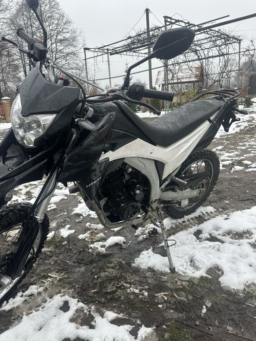 Лонсін 250 на документах