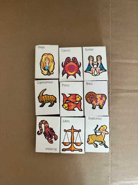 Coleções caixas fósforos - bonecos e signos